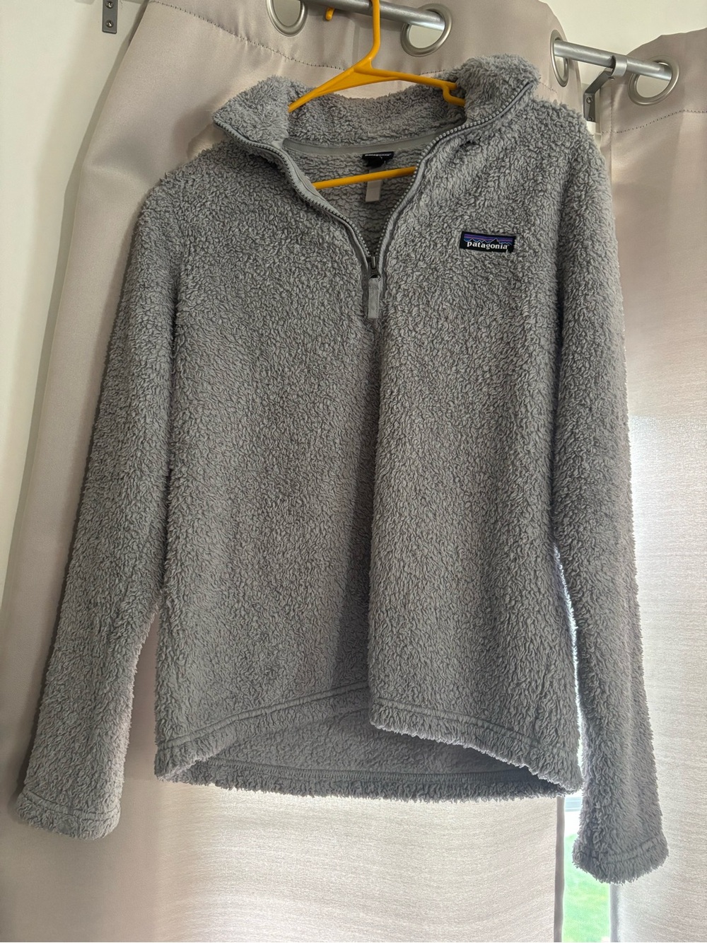 Patagonia Light Gray Sherpa Quarter-Zip Pullover